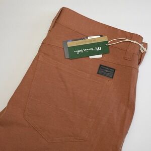 NEW Travis Mathew Shorts Mens‎ 32 Apparent Wind 9" Inseam Stretch Golf Copper